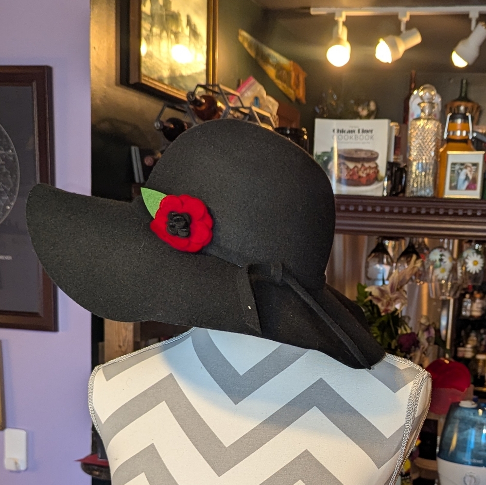 Witchy Floppy hat with Removeable flower